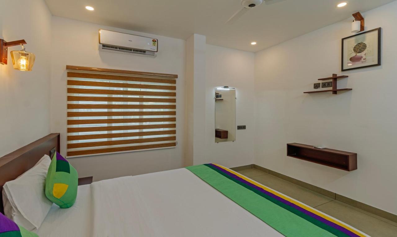Treebo Amigos Residency Cochin Airport Hotel Kochi Buitenkant foto