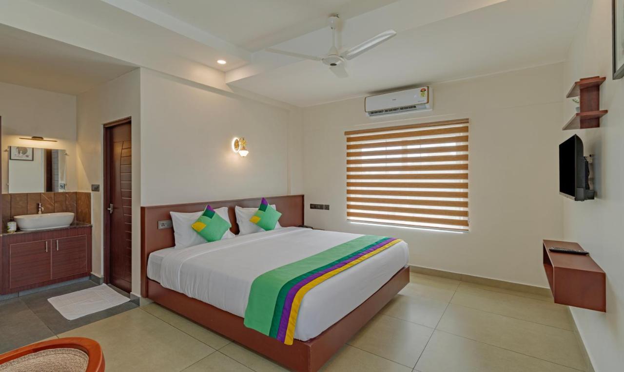 Treebo Amigos Residency Cochin Airport Hotel Kochi Buitenkant foto