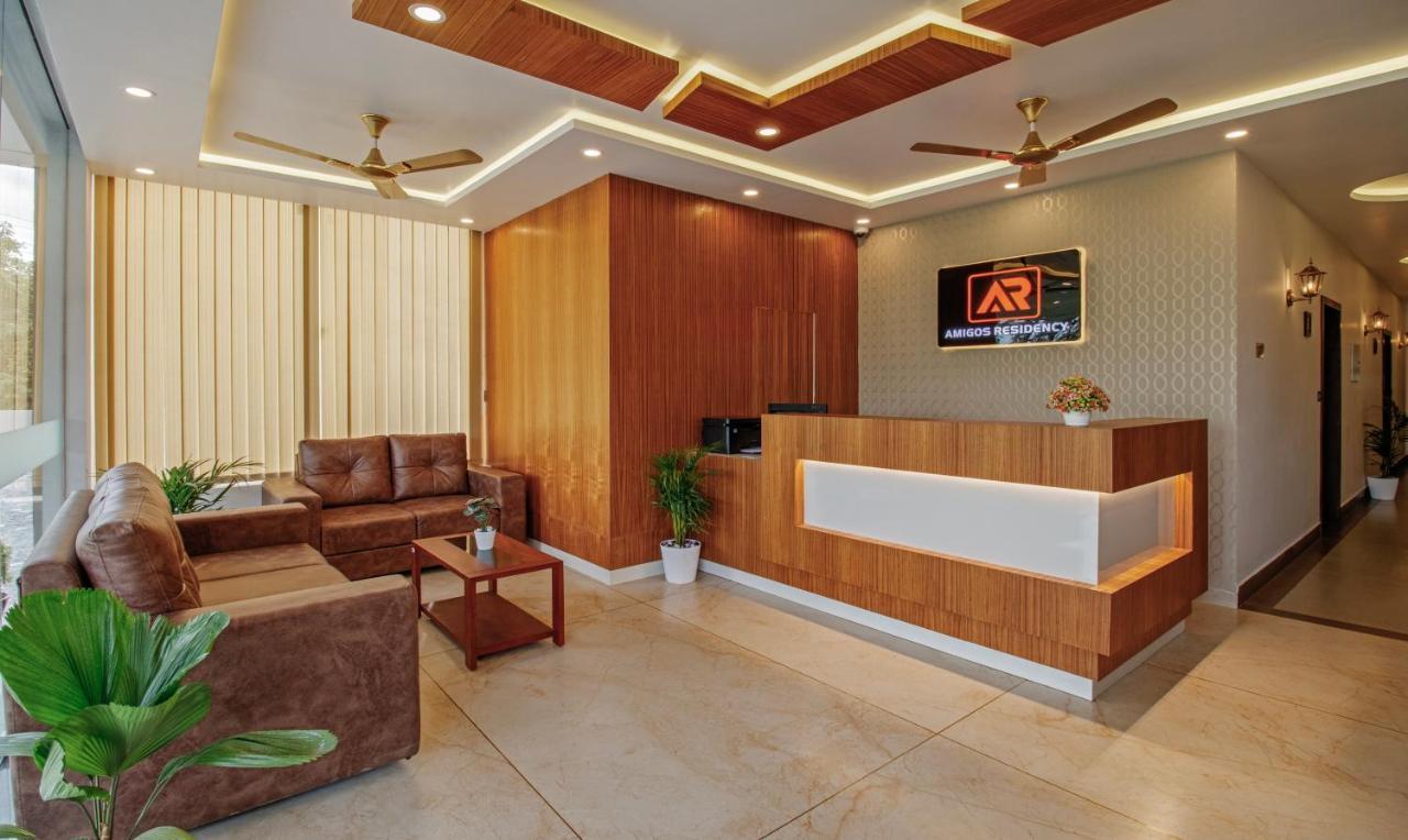 Treebo Amigos Residency Cochin Airport Hotel Kochi Buitenkant foto