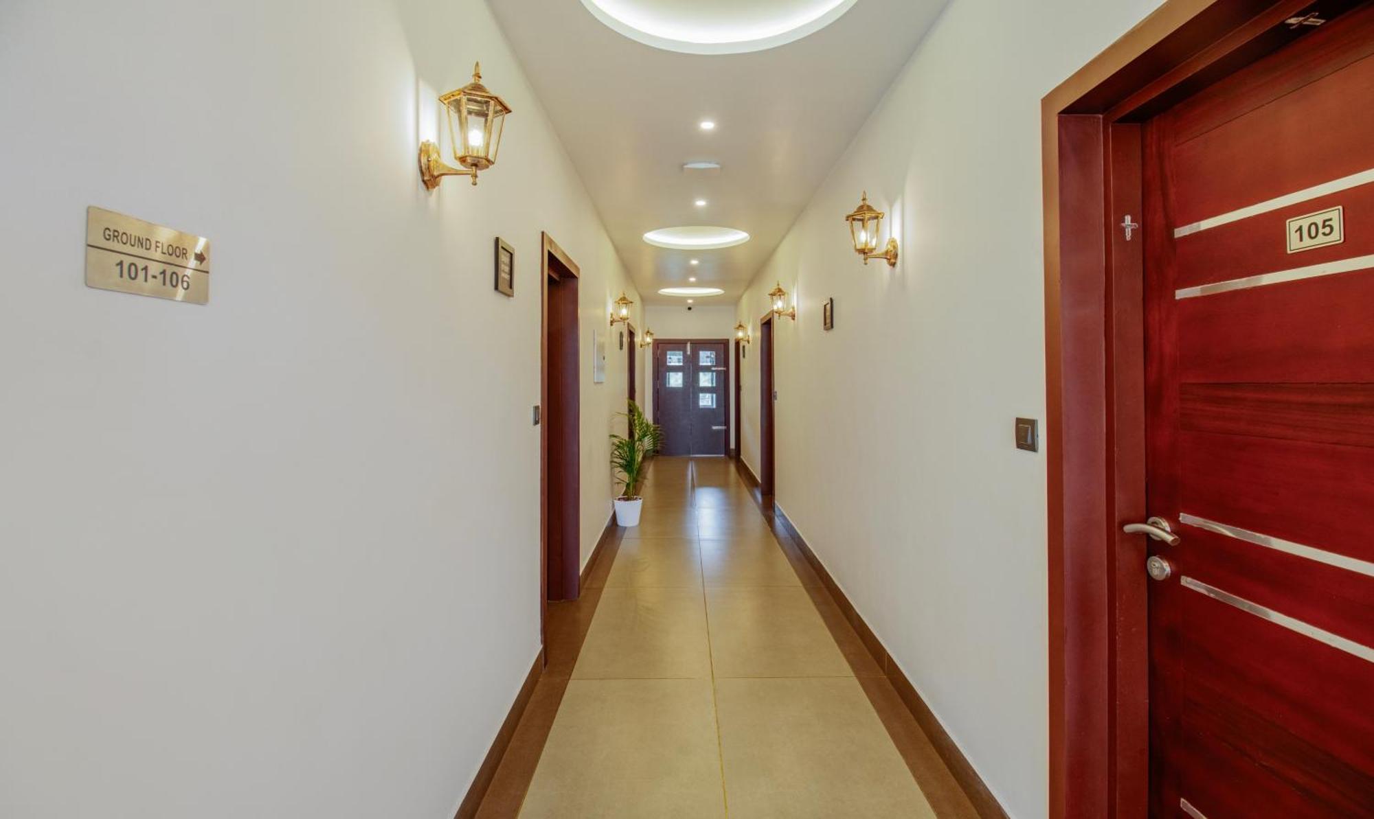 Treebo Amigos Residency Cochin Airport Hotel Kochi Buitenkant foto