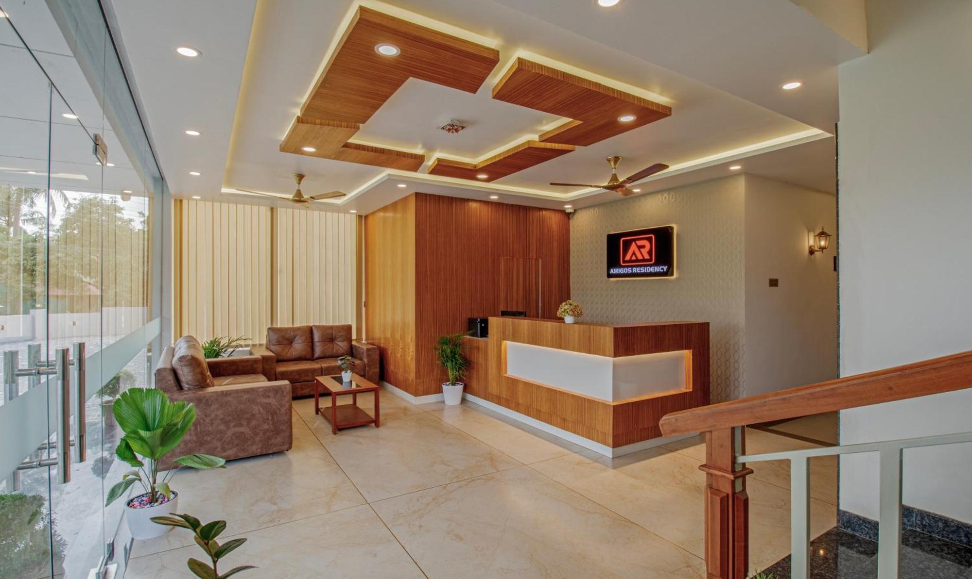 Treebo Amigos Residency Cochin Airport Hotel Kochi Buitenkant foto